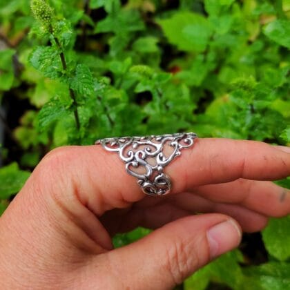 Labyrinthus Ring