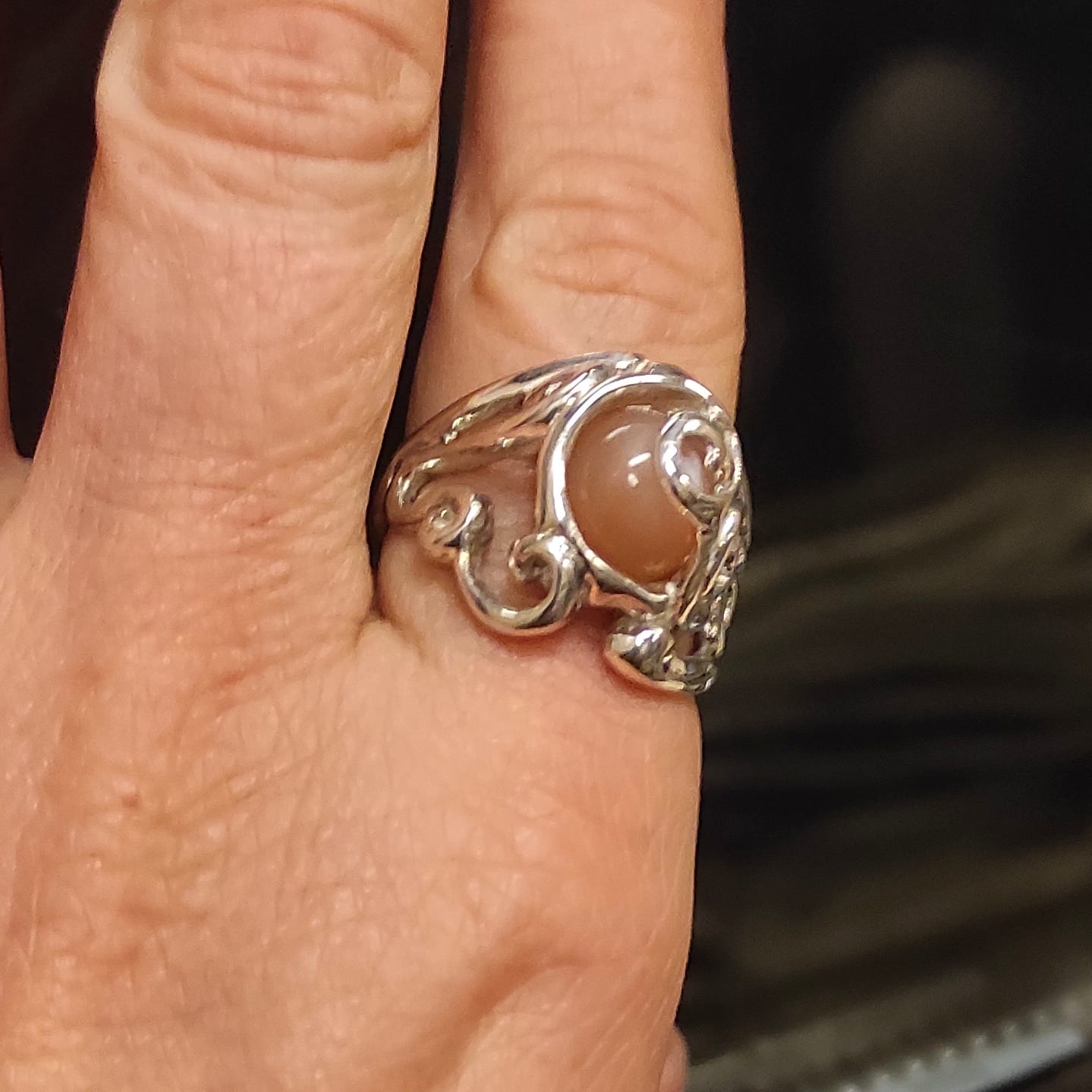 Vespera Zilveren Ring met Oranje Maansteen ( uniek) - Afbeelding 4